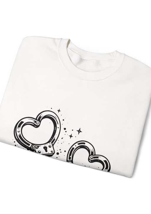 Love Cuff Valentine’s Day Sweatshirt – Romantic Handcuff Heart Design, February 14 Couple Love Gift Unisex Crewneck